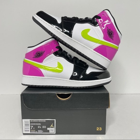 Jordan Shoes - Nike Air Jordan 1 Retro Mid SE Cyber Fuchsia NEW